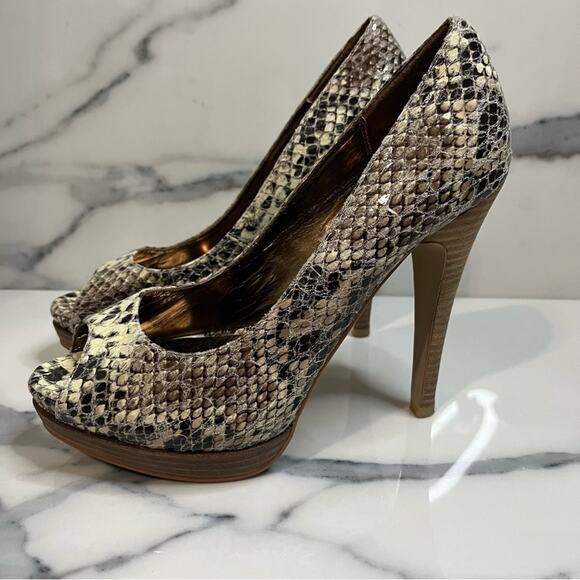 Steve Madden | Brown Cream Reptile Peeptoe Platform Disobey Heels Sz 7.5 - Picture 4 of 7